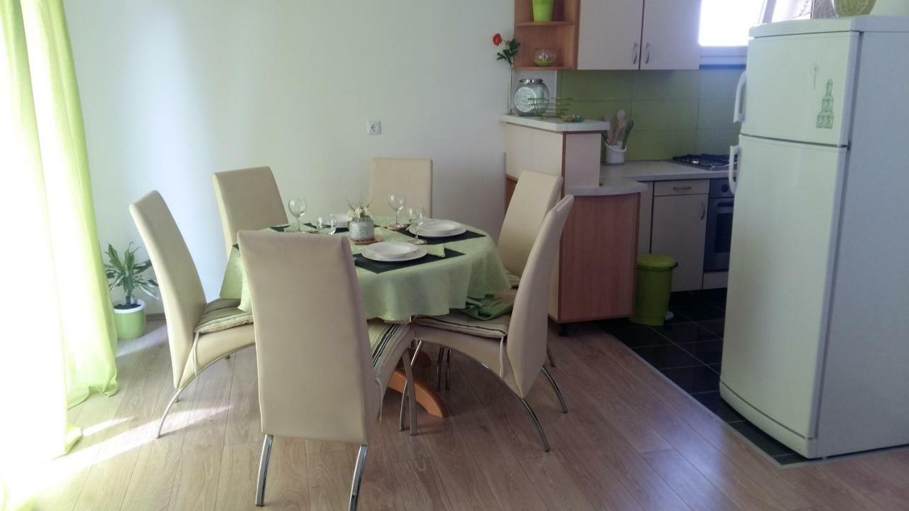 Apartment Ilina Vodice Exterior photo